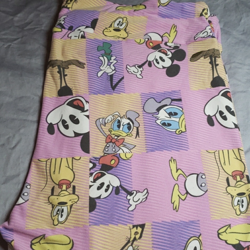 LulaRoe Disney TC Leggings